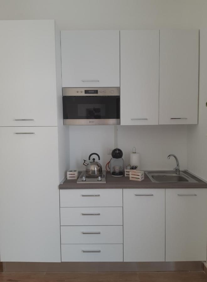 Guest House Al Mare Civitavecchia Bagian luar foto