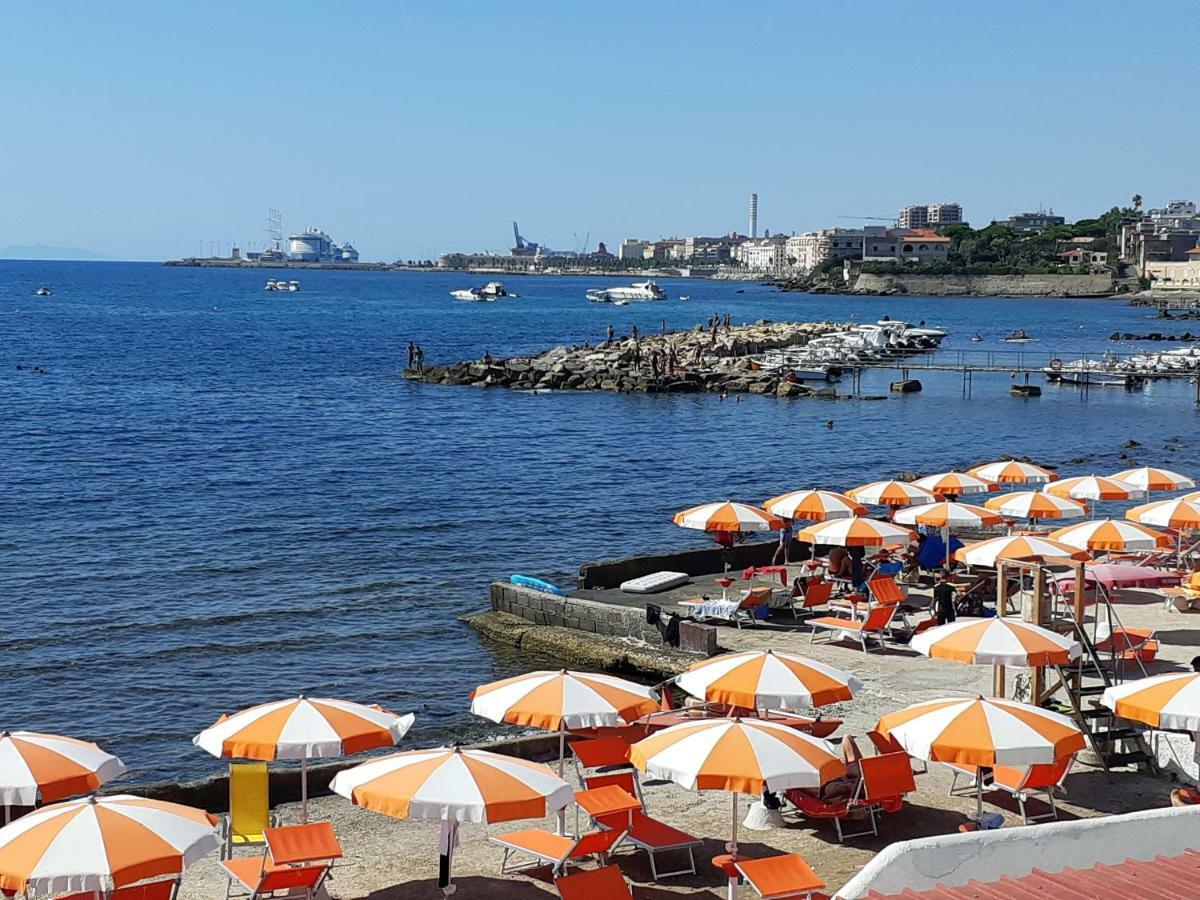 Guest House Al Mare Civitavecchia Bagian luar foto