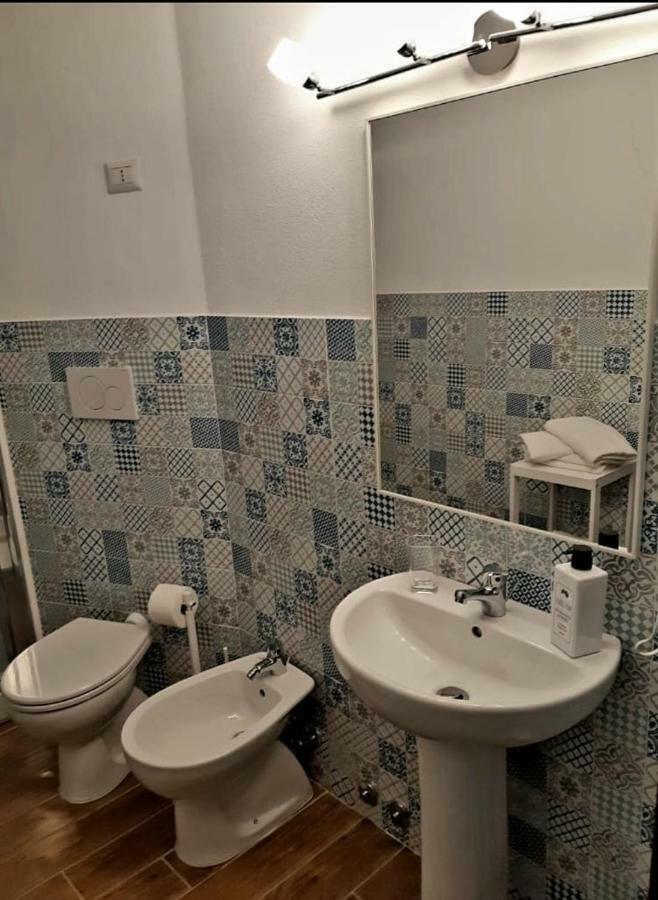 Guest House Al Mare Civitavecchia Bagian luar foto