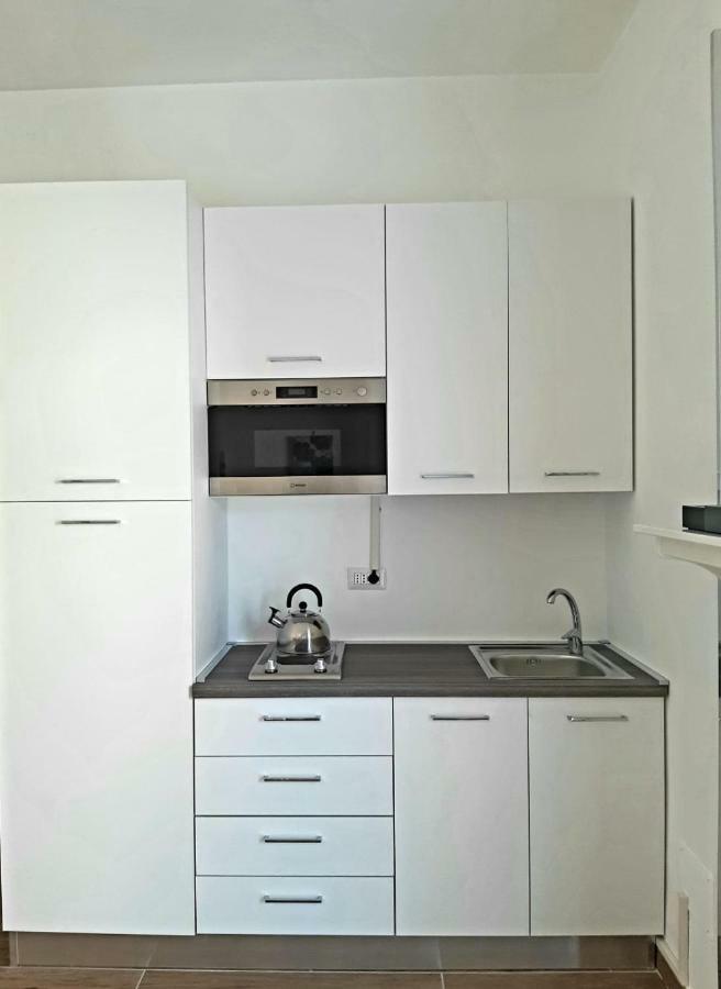 Guest House Al Mare Civitavecchia Bagian luar foto